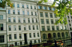 Rückseite der Botschaft