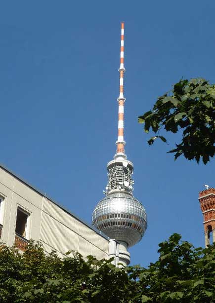 Parken Am Fernsehturm Berlin Parken Am Fernsehturm Berlin